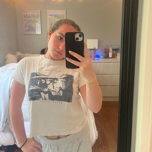 Navy and black Brandy Melville graphic tee #indie